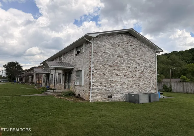 10th image of 2816 Ne Colt Dr, Knoxville, TN 37918 | MLS# 1343372