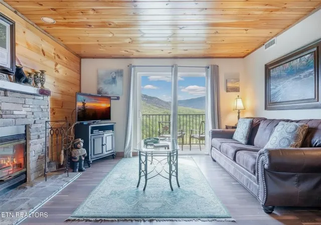 Homes for sale in Gatlinburg, TN | 3710 Weber Rd #B202, Gatlinburg, TN 37738 | MLS# 1344463