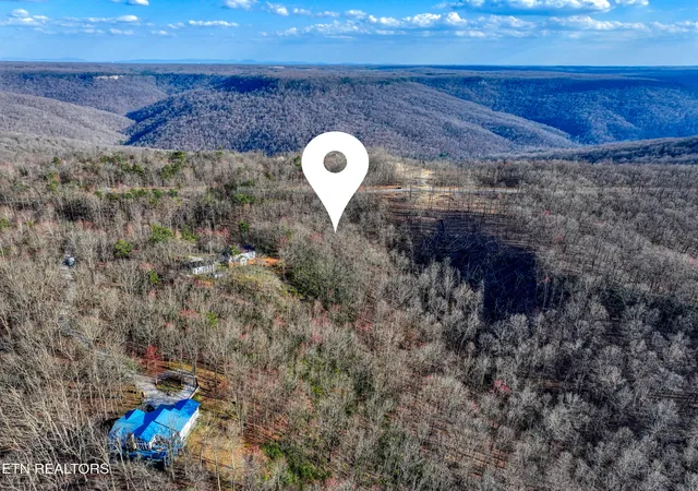 Homes for sale in Monterey, TN | 616 Cumberland Cove Rd, Monterey, TN 38574 | MLS# 1342704