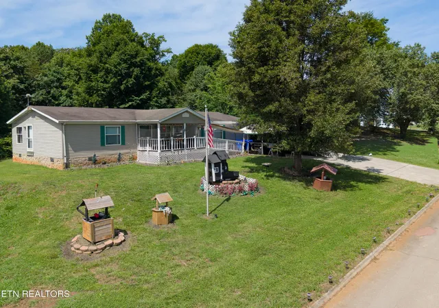 Homes for sale in Seymour, TN | 330 Westmoreland Ct, Seymour, TN 37865 | MLS# 1343415