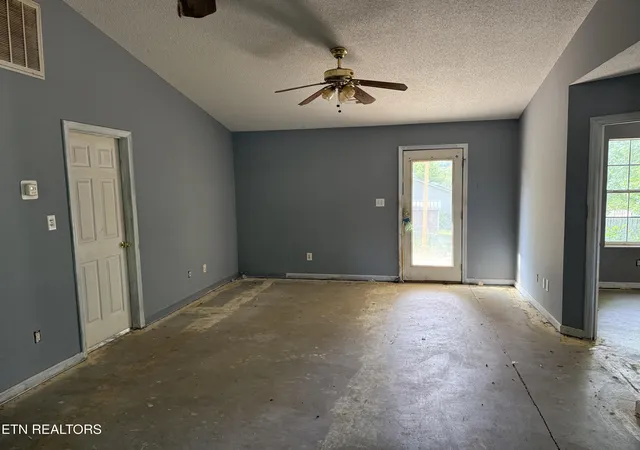 Homes for sale in Knoxville, TN | 5900 David Johnson Rd, Knoxville, TN 37918 | MLS# 1342781