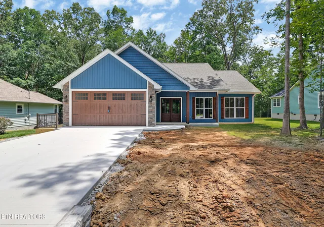 Photo 1 of Single family home for sale at 156 Pomeroy Dr, Crossville, TN 38558 | MLS# 1342790 | Listing updated on 2026-07-25