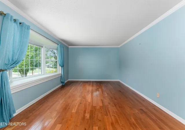 Photo 3 of Sale Pending at 6848 Ivanwood Dr, Hixson, TN 37343 | MLS# 1342846 | Listing updated on 2026-09-02