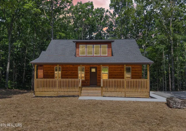 Homes for sale in Pikeville, TN | 2377 Porch Rock Rd, Pikeville, TN 37367 | MLS# 1343089