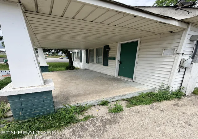 Homes for sale in Oneida, TN | 18700 Alberta St, Oneida, TN 37841 | MLS# 1342860