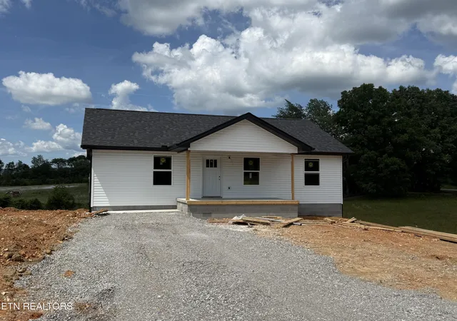 Homes for sale in Pall Mall, TN | 135 Conley Dr, Pall Mall, TN 38577 | MLS# 1342859