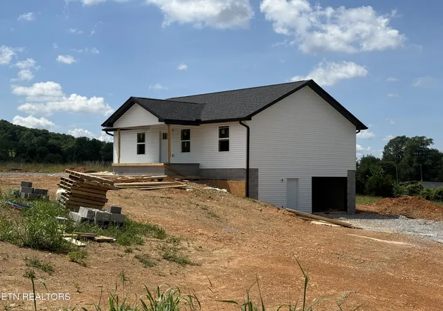 Homes for sale in Pall Mall, TN | 135 Conley Dr, Pall Mall, TN 38577 | MLS# 1342859