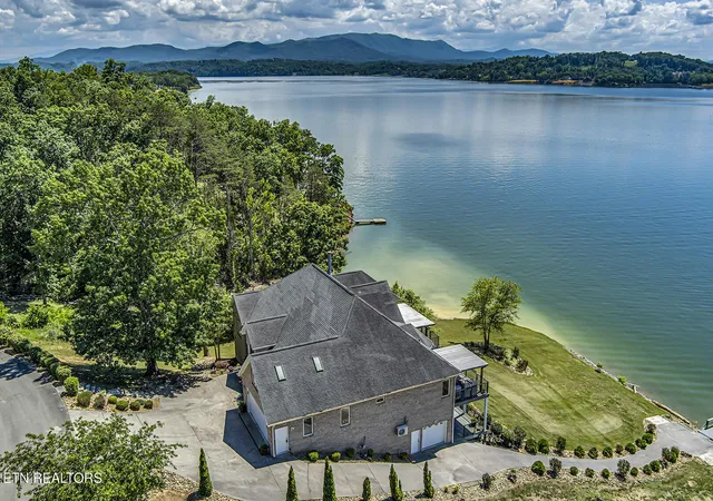 Homes for sale in White Pine, TN | 524 Bonne Vista Dr, White Pine, TN 37890 | MLS# 1343110