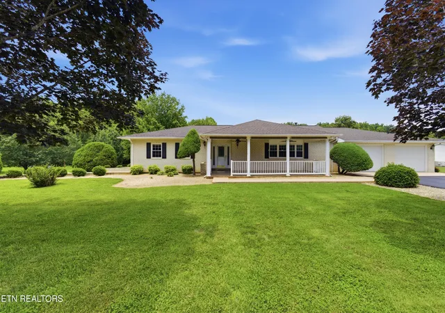 Homes for sale in Helenwood, TN | 788 Old Jamestown Rd, Helenwood, TN 37755 | MLS# 1342911