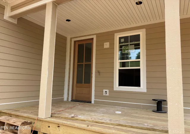 1st image of 330 Roddy Branch Rd, Rockford, TN 37853 | MLS# 1343220