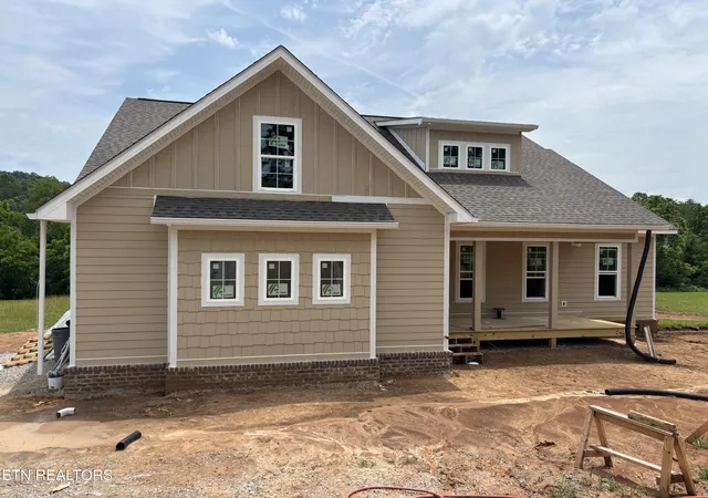 2nd image of 330 Roddy Branch Rd, Rockford, TN 37853 | MLS# 1343220