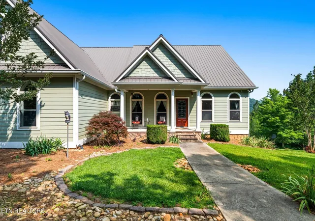 Photo 3 of Single family home for sale at 300 County Rd 876, Englewood, TN 37329 | MLS# 1342940 | Listing updated on 2026-09-29