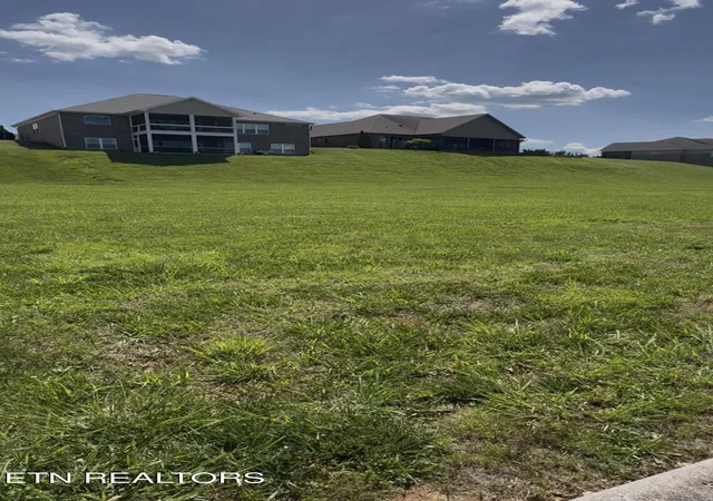 Homes for sale in Loudon, TN | 562 Charleston, Loudon, TN 37774 | MLS# 1342942