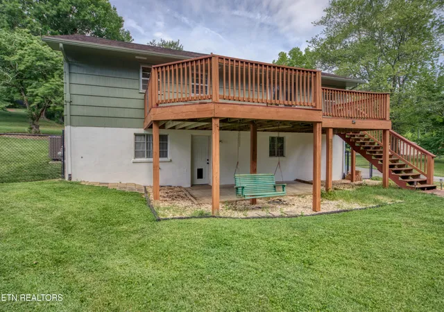 Photo 4 of Single family home for sale at 916 Mallory Rd, Knoxville, TN 37919 | MLS# 1345723 | Listing updated on 2026-09-14