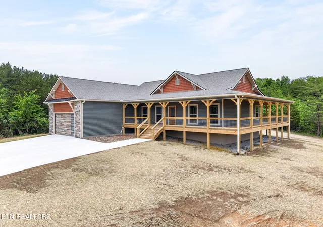 3rd image of 8036 Hebbertsburg Rd, Crab Orchard, TN 37723 | MLS# 1342987