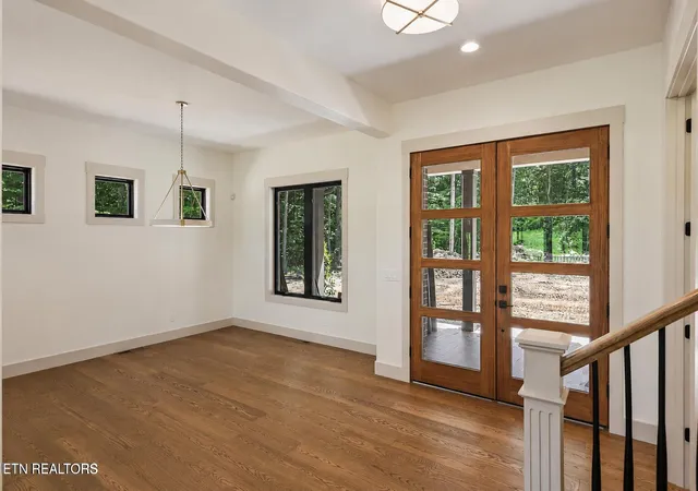 Photo 3 of Single family home for sale at 6450 Mont Richer Ave, Knoxville, TN 37918 | MLS# 1343168 | Listing updated on 2026-09-03