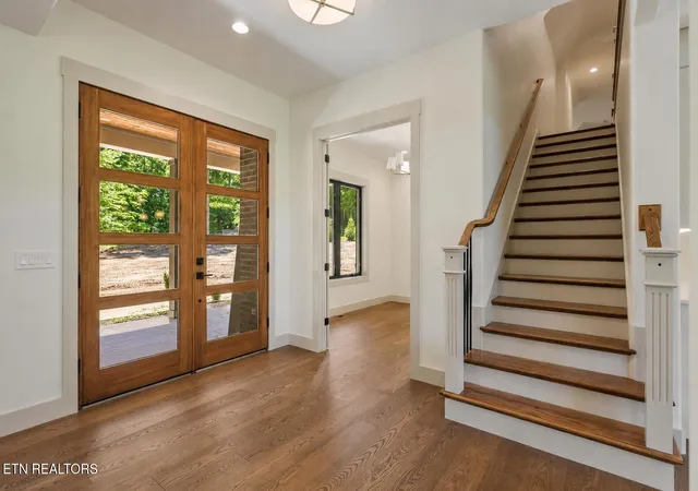 Photo 3 of Single family home for sale at 6450 Mont Richer Ave, Knoxville, TN 37918 | MLS# 1343168 | Listing updated on 2026-09-03