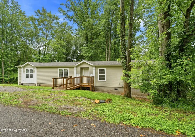 Homes for sale in Harriman, TN | 144 Zeni Ln, Harriman, TN 37748 | MLS# 1343284