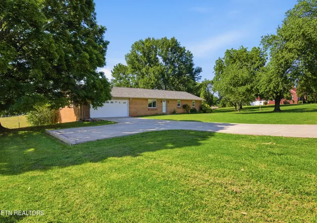 2nd image of 1518 E Brown School Rd, Maryville, TN 37804 | MLS# 1343830
