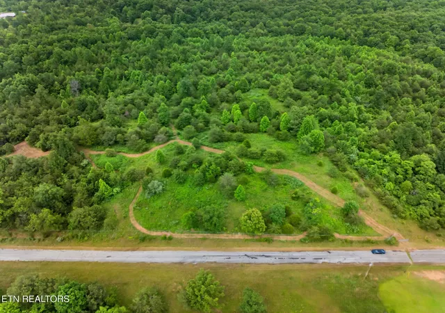 3rd image of 27 Acres Flatbush Ln, Spencer, TN 38585 | MLS# 1343160