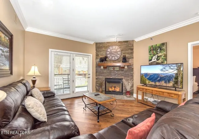 Homes for sale in Gatlinburg, TN | 215 Woliss Ln #UNIT 313, Gatlinburg, TN 37738 | MLS# 1343233