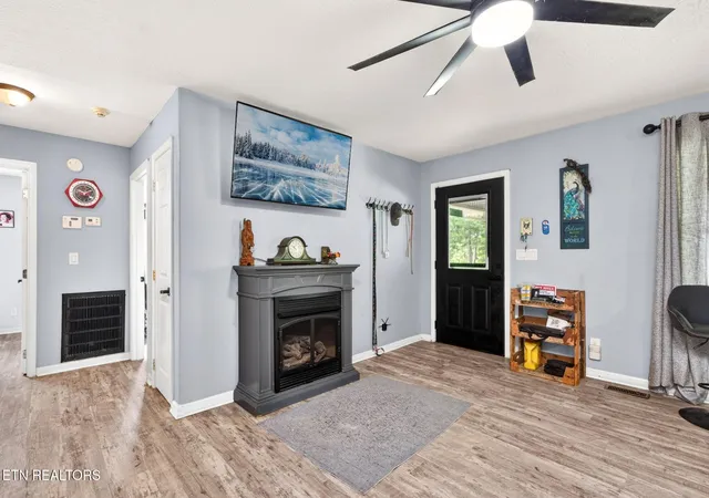 Photo 4 of Sale Pending at 548 Lantana Firetower Rd, Crossville, TN 38572 | MLS# 1343049 | Listing updated on 2026-07-22