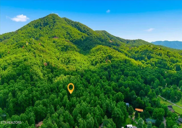 Photo 4 of Single family home for sale at 3961 Ole Smoky Way, Sevierville, TN 37862 | MLS# 1343238 | Listing updated on 2026-09-08
