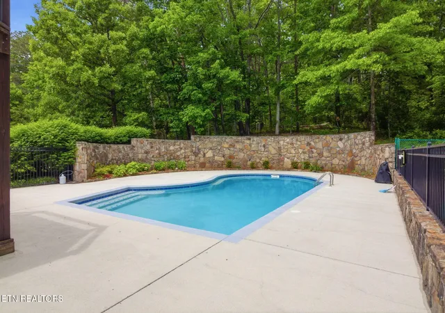 3rd image of 9109 Lynnwood Ln, Rockford, TN 37853 | MLS# 1343067