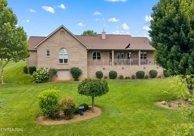 3rd image of 1040 Southwind Cir, Dandridge, TN 37725 | MLS# 1343383