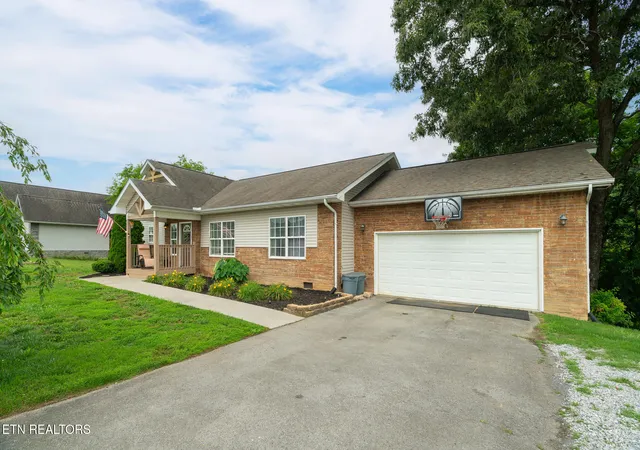 Photo 3 of Single family home for sale at 2059 Creswell Rd, Seymour, TN 37865 | MLS# 1343120 | Listing updated on 2026-06-22