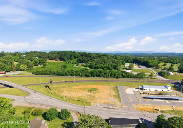 3rd image of 101 Warren St, Madisonville, TN 37354 | MLS# 1347785