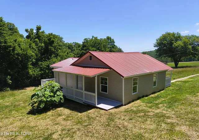 Homes for sale in Corryton, TN | 6915 Wood Rd, Corryton, TN 37721 | MLS# 1343433