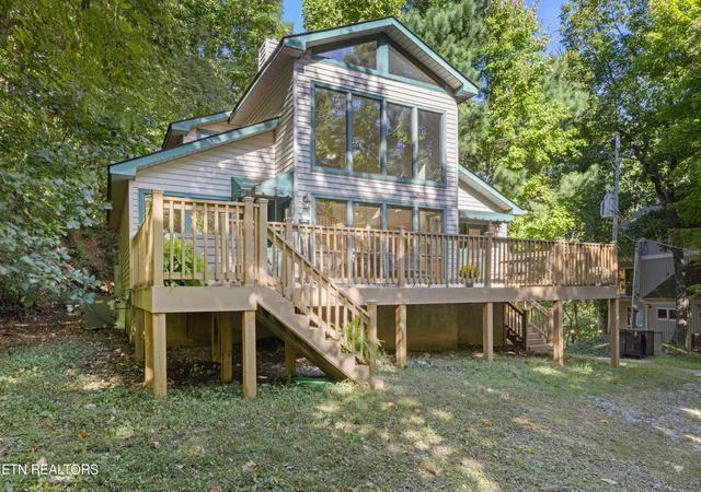 3rd image of 1664 Arbon Ct, Gatlinburg, TN 37738 | MLS# 1343376