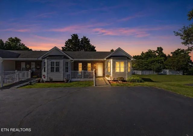Photo 1 of Condo for sale at 621 Race St, Elizabethton, TN 37643 | MLS# 1343654 | Listing updated on 2026-07-30