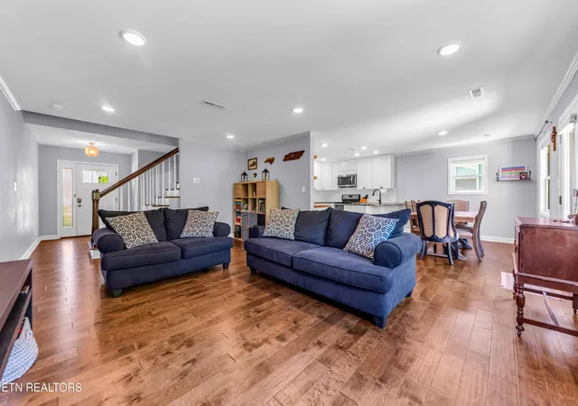 Photo 3 of Single family home for sale at 3121 Bakertown Sta Way, Knoxville, TN 37931 | MLS# 1343557 | Listing updated on 2026-06-05
