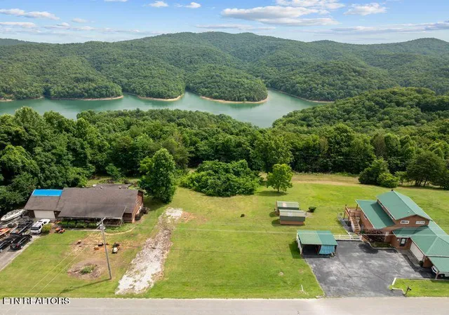 Homes for sale in Allons, TN | 976 Livingston Boat Dock Rd, Allons, TN 38541 | MLS# 1343954