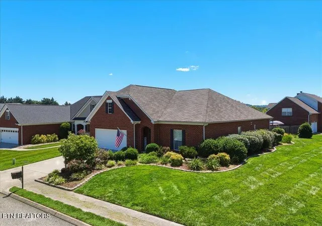 3rd image of 3300 Parrish Hill Ln, Knoxville, TN 37938 | MLS# 1343540