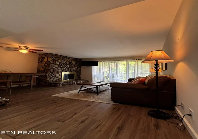 3rd image of 1081 Cove Rd #APT 512, Sevierville, TN 37876 | MLS# 1345216
