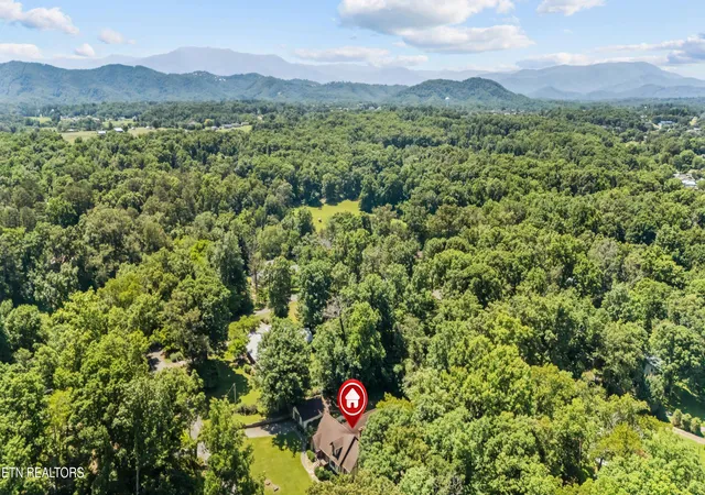 46th image of 1056 Topside Dr, Sevierville, TN 37862 | MLS# 1343728