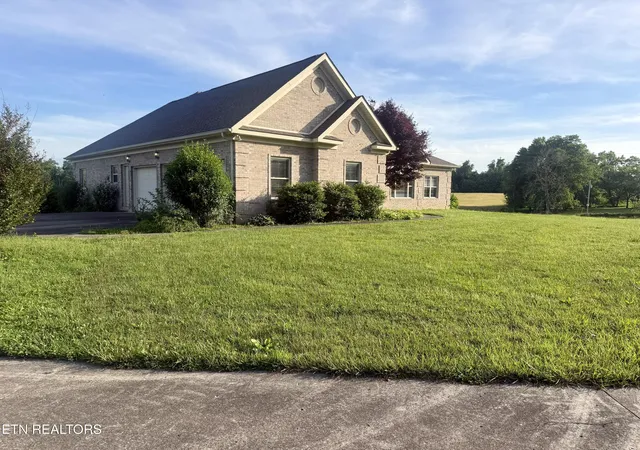 3rd image of 1770 Buffalo Rd, Oneida, TN 37841 | MLS# 1343724