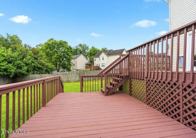 Homes for sale in Knoxville, TN | 4610 Lufkin Ln, Knoxville, TN 37918 | MLS# 1343963