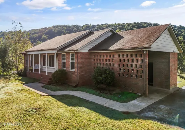 Homes for sale in Riceville, TN | 3731 Hwy 39w, Riceville, TN 37370 | MLS# 1343703