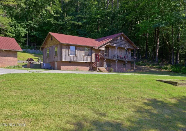 Homes for sale in Riceville, TN | 205 County Road 67, Riceville, TN 37370 | MLS# 1343739