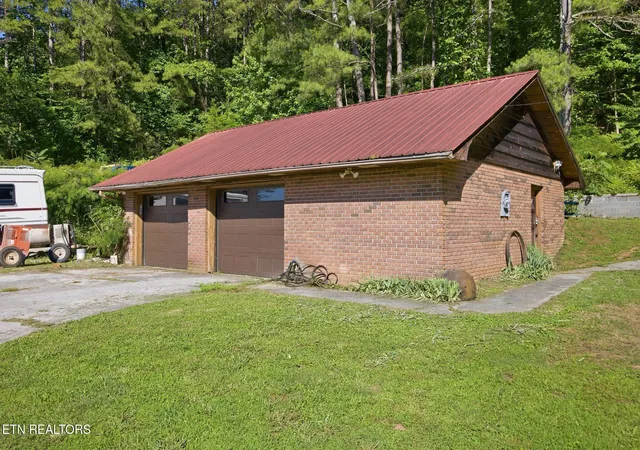 Homes for sale in Riceville, TN | 205 County Road 67, Riceville, TN 37370 | MLS# 1343739