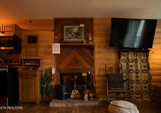 Homes for sale in Gatlinburg, TN | 1260 Ski View Dr #UNIT 4105, Gatlinburg, TN 37738 | MLS# 1343725
