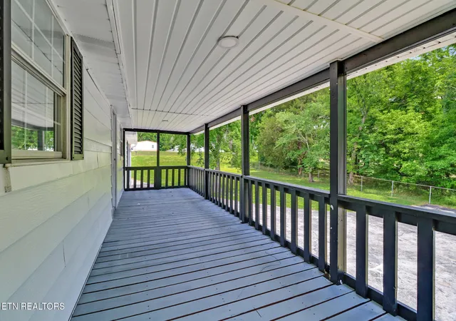 Homes for sale in Harriman, TN | 1006 Ruritan Rd, Harriman, TN 37748 | MLS# 1343766
