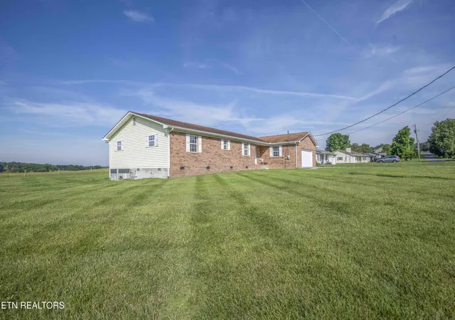 Homes for sale in Andersonville, TN | 101 Big Valley Rd, Andersonville, TN 37705 | MLS# 1343774