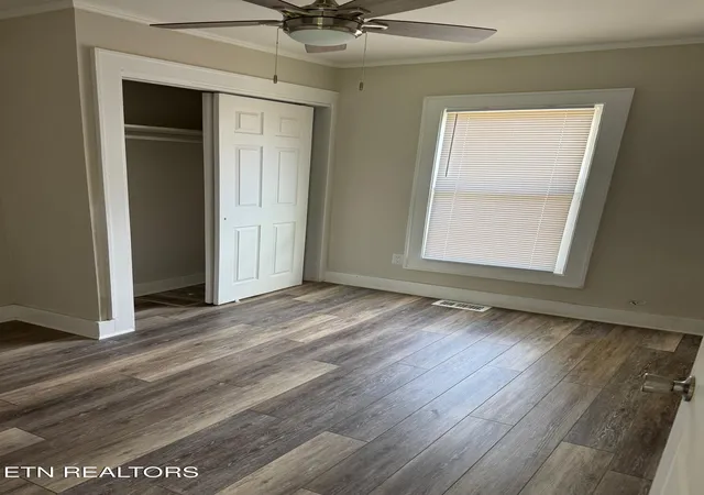 Photo 4 of Single family home for sale at 213 Connex St, Knoxville, TN 37914 | MLS# 1344871 | Listing updated on 2026-08-14