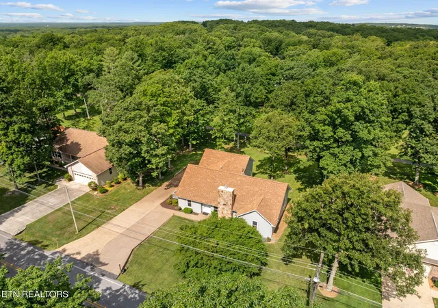 53rd image of 109 Fairway Dr, Crossville, TN 38558 | MLS# 1343846