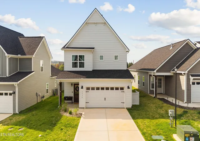 Homes for sale in Knoxville, TN | 1534 Spring Berry Ln, Knoxville, TN 37924 | MLS# 1343972